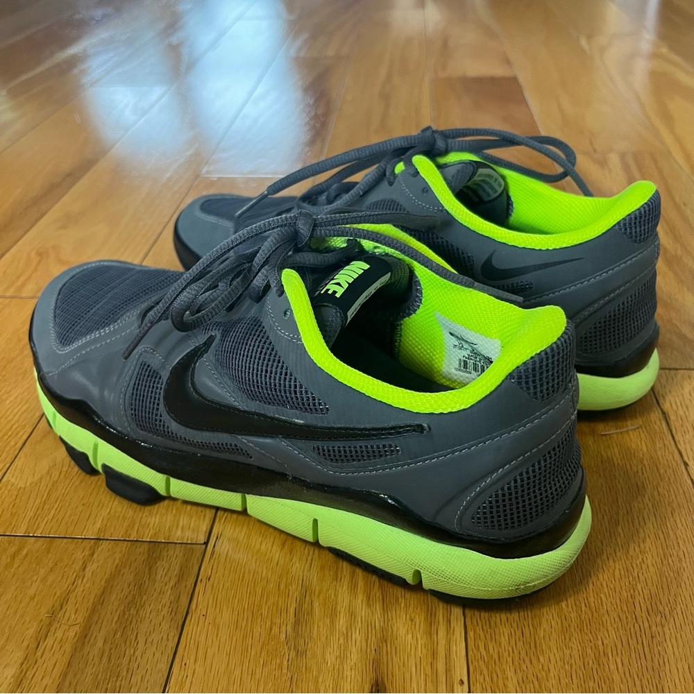 Nike Free TR Charcoal and Lime Size 10 - Picture 3 of 10